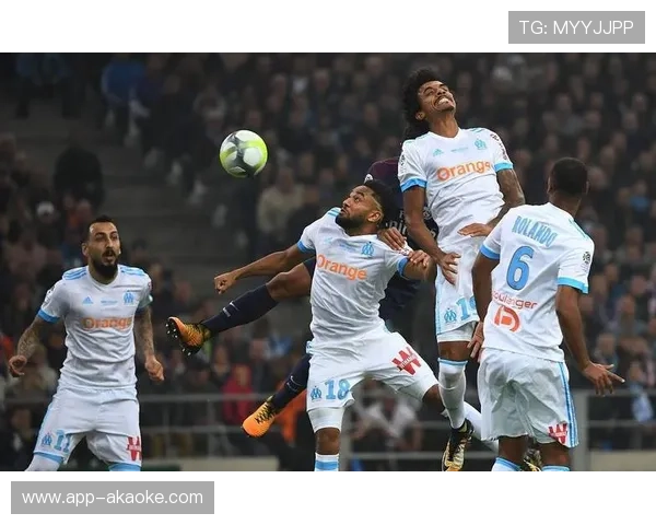 埃莫森红牌成转折点 里斯本竞技不敌马赛遭遇逆转