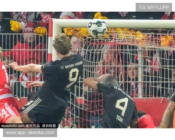 弗赖堡2-1逆转不莱梅，格雷戈里奇点射扳平
